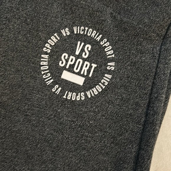Victoria’s Secret Sport straight leg yoga pants XS - Picture 2 of 5